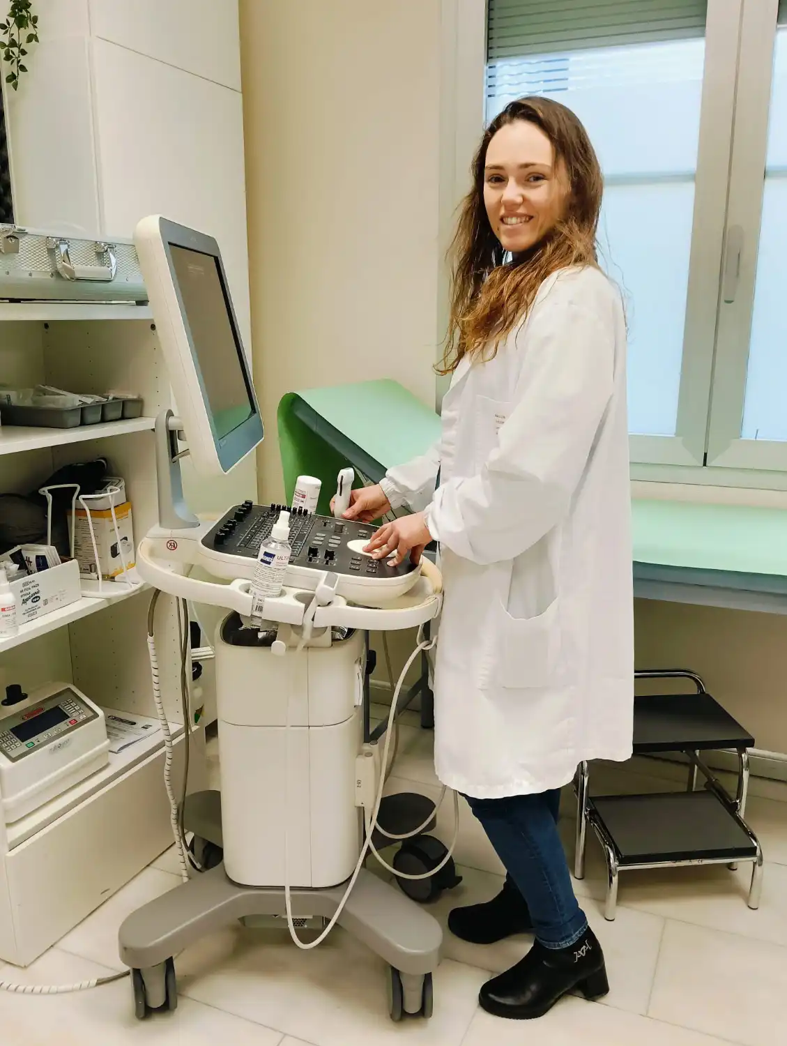 Dr.ssa Costanza Martelli | Flebologo | Visita Flebologica